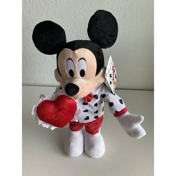 Disney Valentine's Mickey Mouse in Heart Outfit Greeter Porch Entrance NEW - Picture 3 of 14